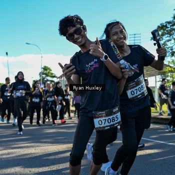 Runner Photo 1671276