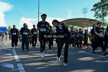 Runner Photo 1671280