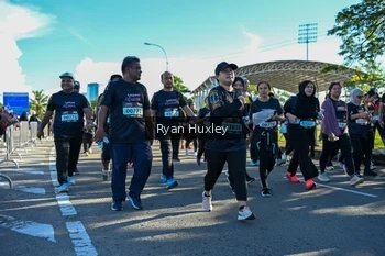 Runner Photo 1671288