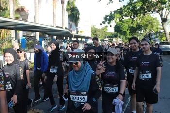 Runner Photo 1671423