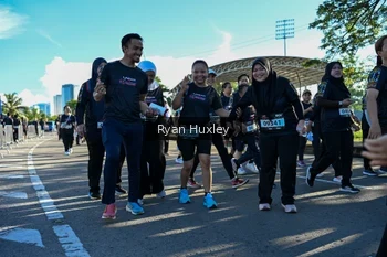 Runner Photo 1671529