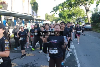 Runner Photo 1671533