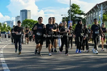 Runner Photo 1671639
