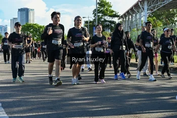 Runner Photo 1671640