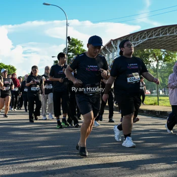 Runner Photo 1671718