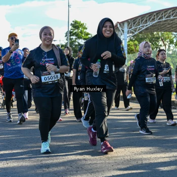 Runner Photo 1671733
