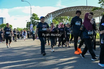 Runner Photo 1671803