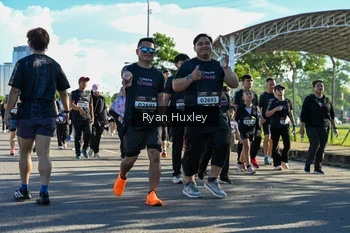 Runner Photo 1671885