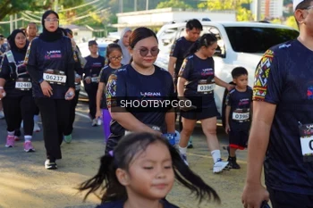 Runner Photo 1672011