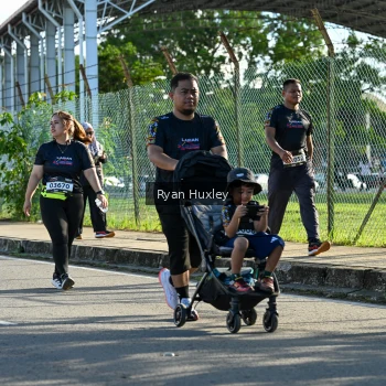 Runner Photo 1672084
