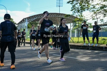 Runner Photo 1672101