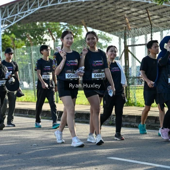 Runner Photo 1672105