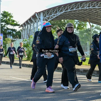 Runner Photo 1672117