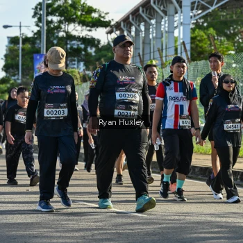 Runner Photo 1672122
