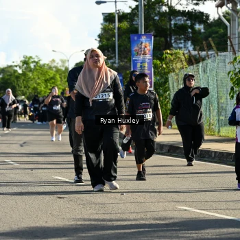 Runner Photo 1672188
