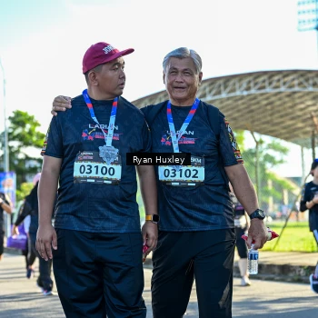 Runner Photo 1672219