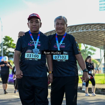 Runner Photo 1672223