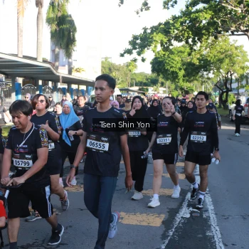 Runner Photo 1672283