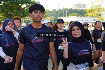 Runner Photo 1672479
