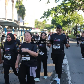 Runner Photo 1672486