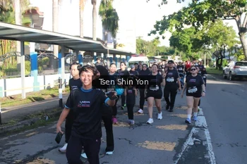 Runner Photo 1672571