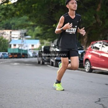 Runner Photo 1672685
