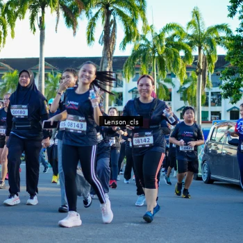 Runner Photo 1672727
