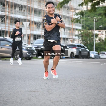 Runner Photo 1672767