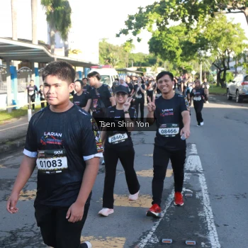 Runner Photo 1672831