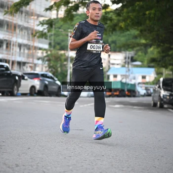 Runner Photo 1672836
