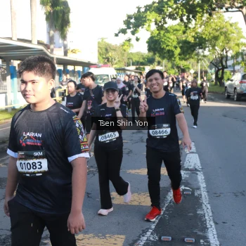 Runner Photo 1672841