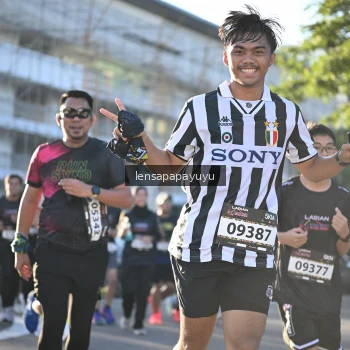 Runner Photo 1672842