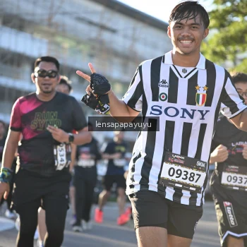 Runner Photo 1672846