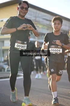 Runner Photo 1672912