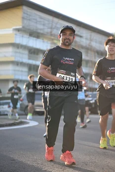 Runner Photo 1672935