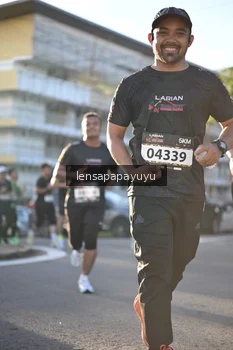 Runner Photo 1672955