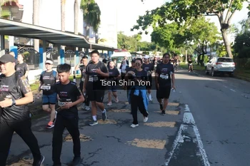 Runner Photo 1673075