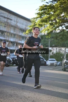 Runner Photo 1673083