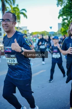 Runner Photo 1673167