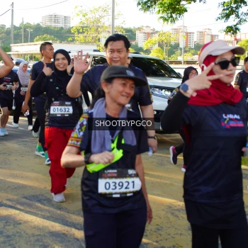 Runner Photo 1673197