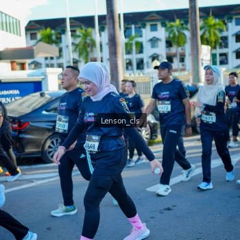 Runner Photo 1673207