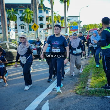 Runner Photo 1673243
