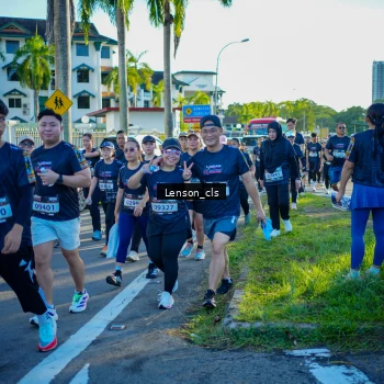 Runner Photo 1673275