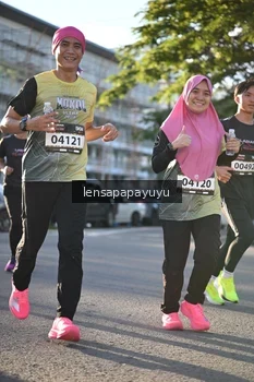 Runner Photo 1673340