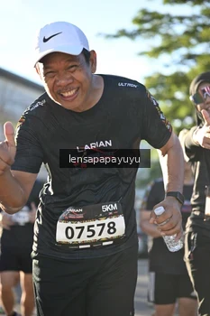 Runner Photo 1673399