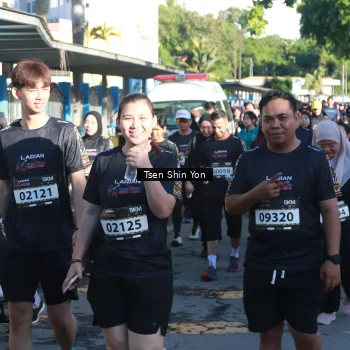 Runner Photo 1673431
