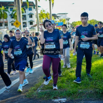 Runner Photo 1673526