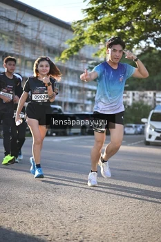 Runner Photo 1673548