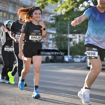 Runner Photo 1673569