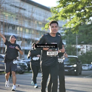 Runner Photo 1673577
